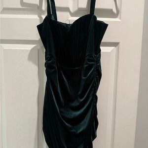 Elegant Emerald Velvet Dress